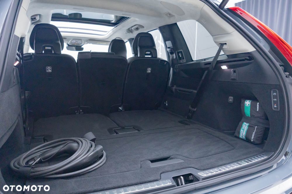 Volvo XC 90 - 41
