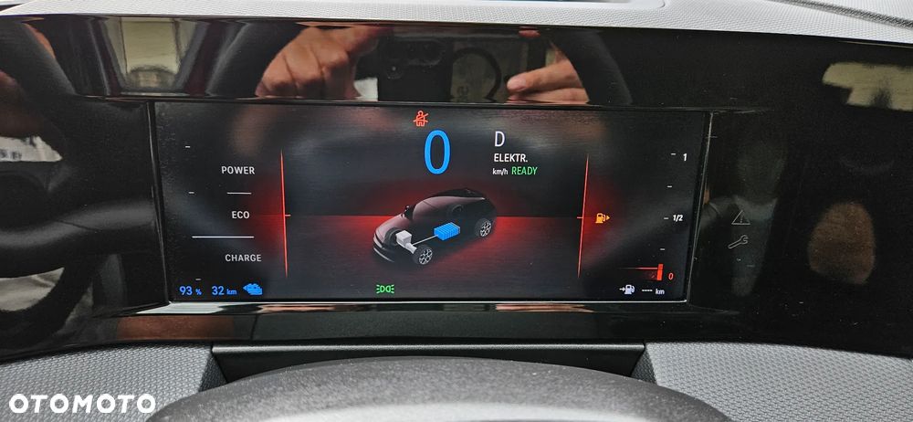 Opel Astra 1.6 T Plug-in Hybrid GS - 23