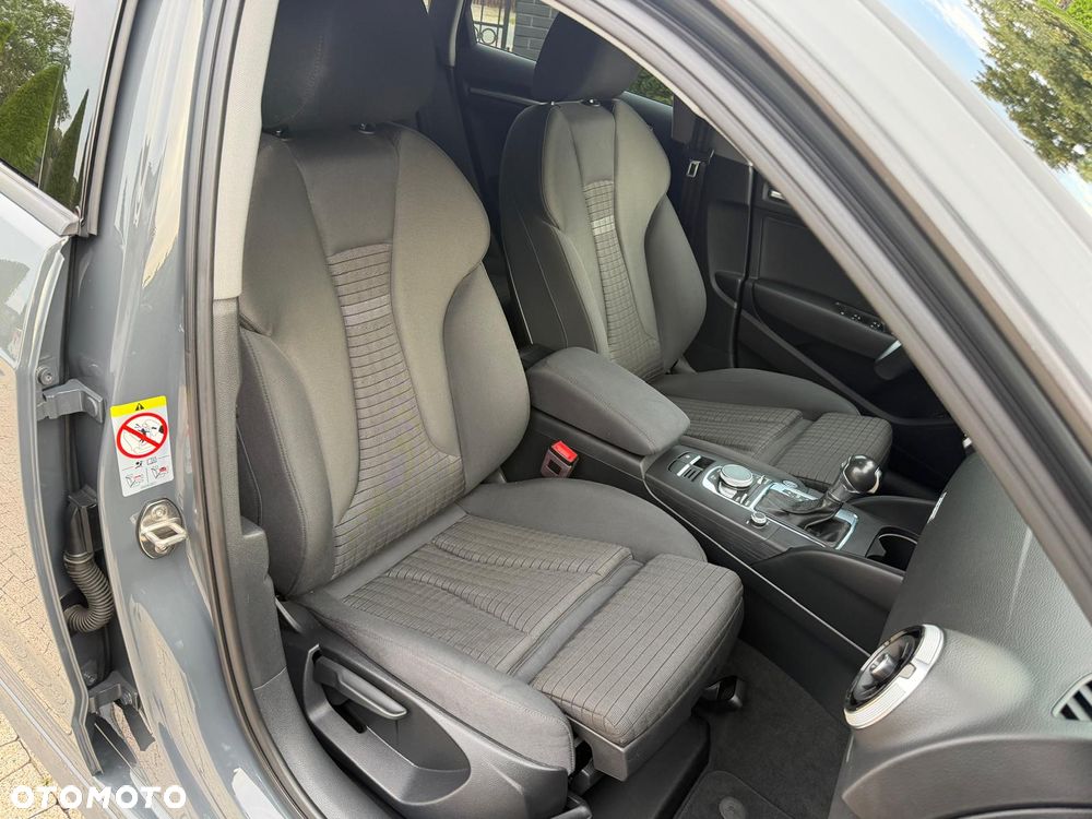 Audi A3 Sportback 40 e-tron S tronic design - 21