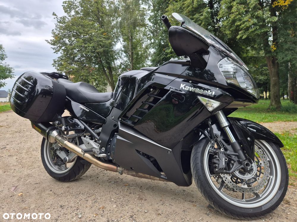 Kawasaki GTR - 2