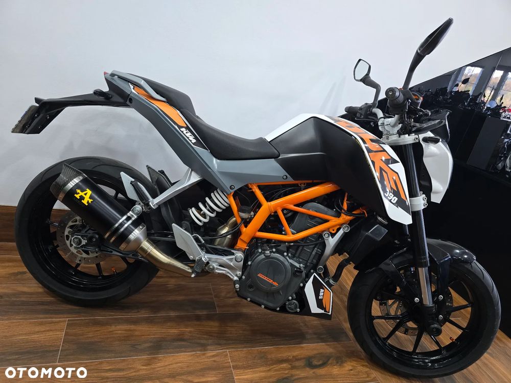 KTM Duke - 3