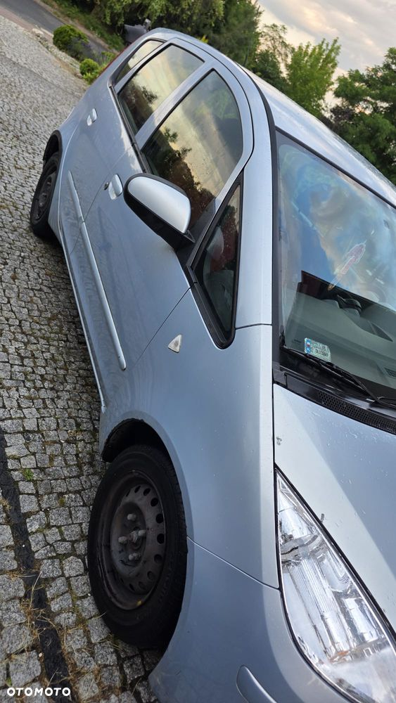 Mitsubishi Colt 1.3 Invite - 3