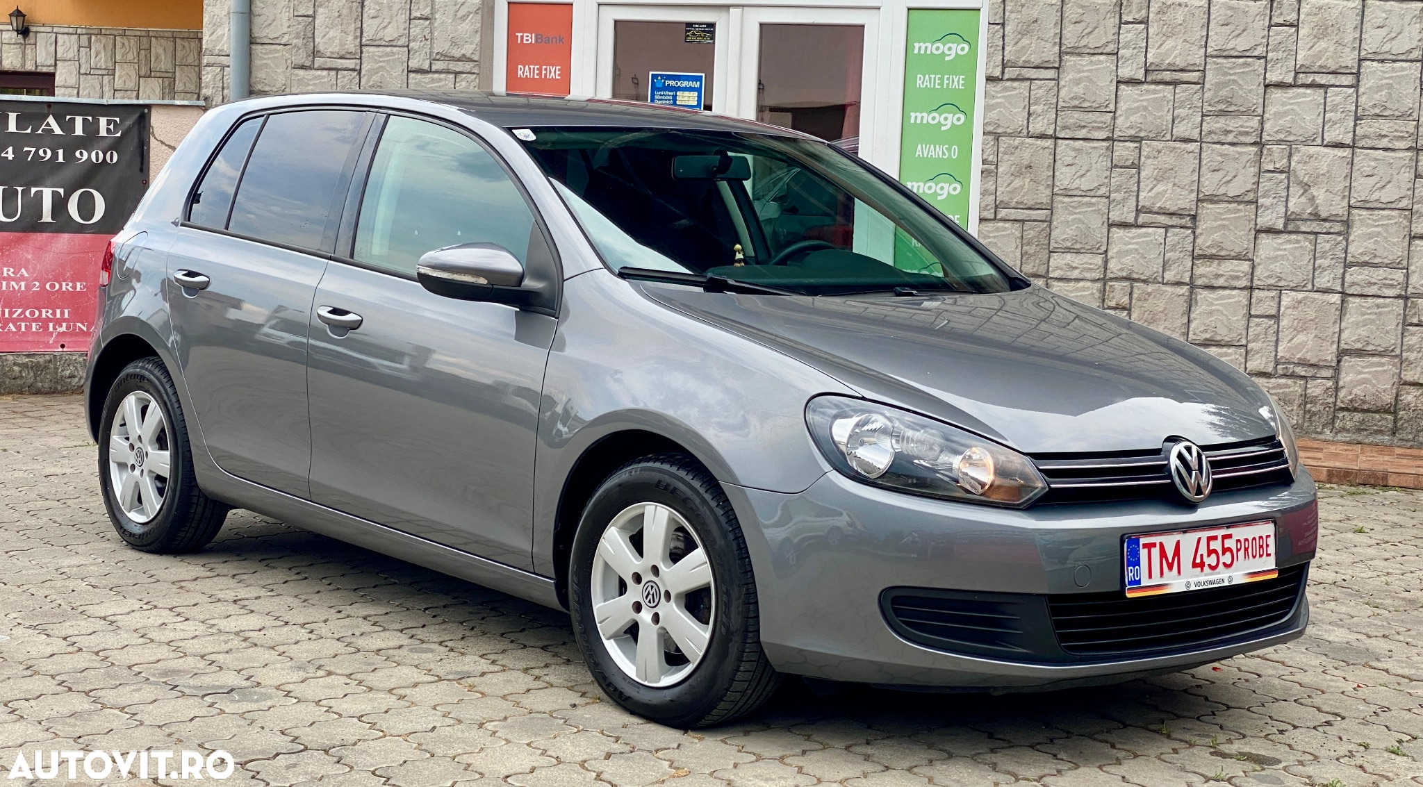 Volkswagen Golf - 11