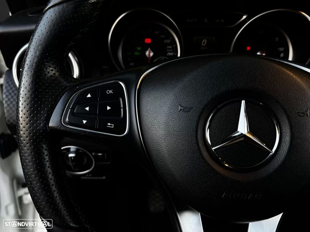 Mercedes-Benz A 180 d Urban - 23