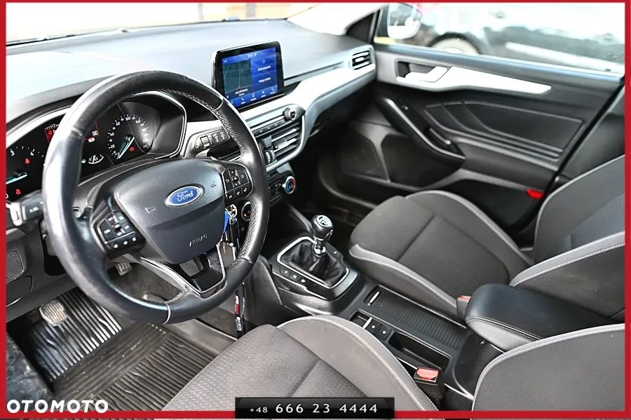 Ford Focus 1.5 EcoBlue STart-Stopp-System TITANIUM - 17