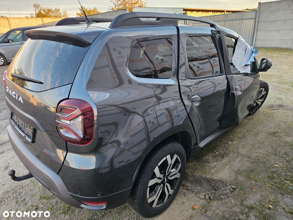 Dacia Duster 2023 photo 3