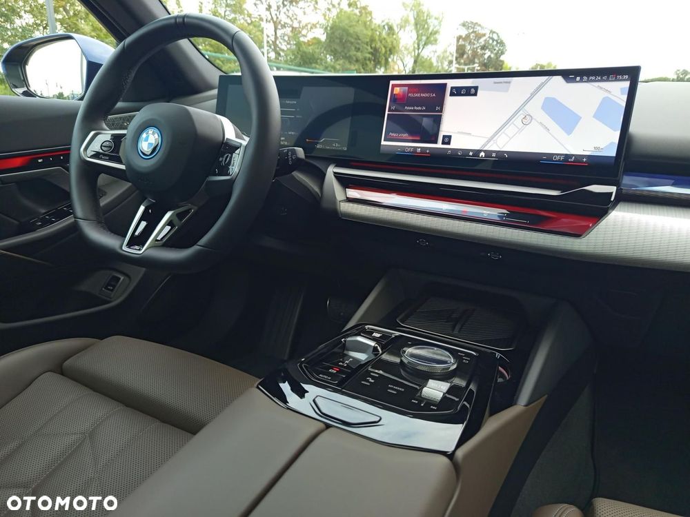 BMW Seria 5 - 12