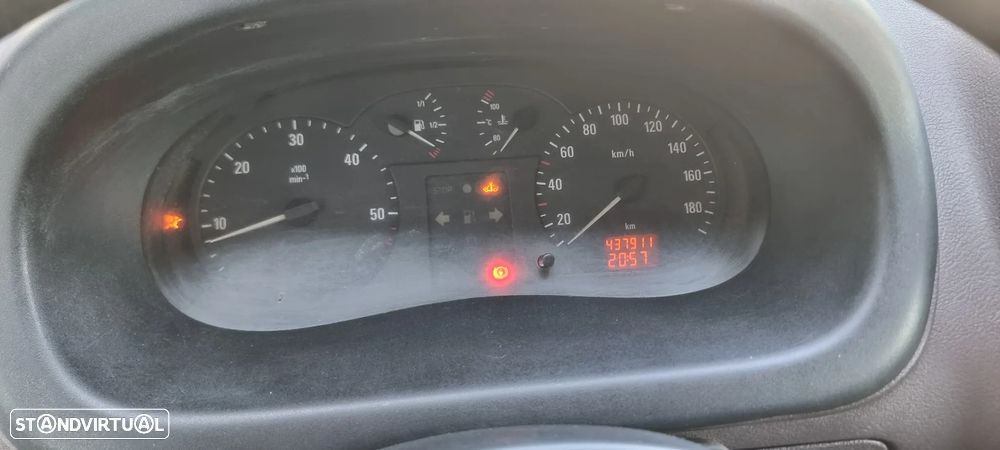 Opel Movano l2h2 2.2dti - 8