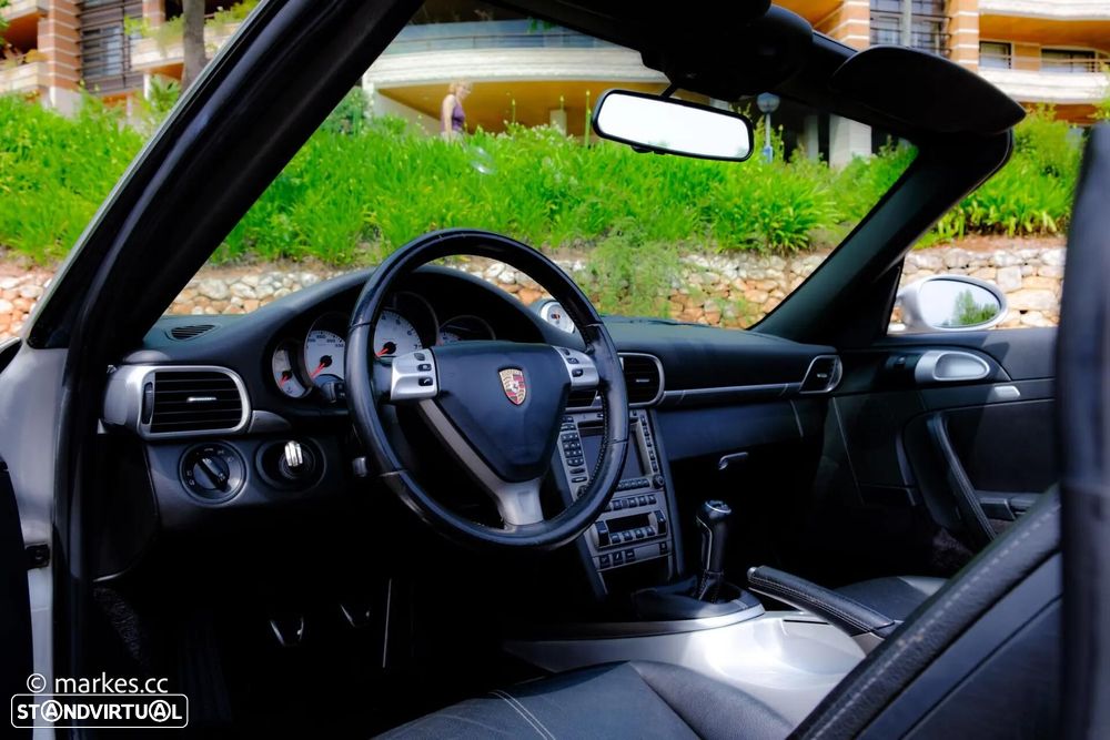 Porsche 911 (997) - 12