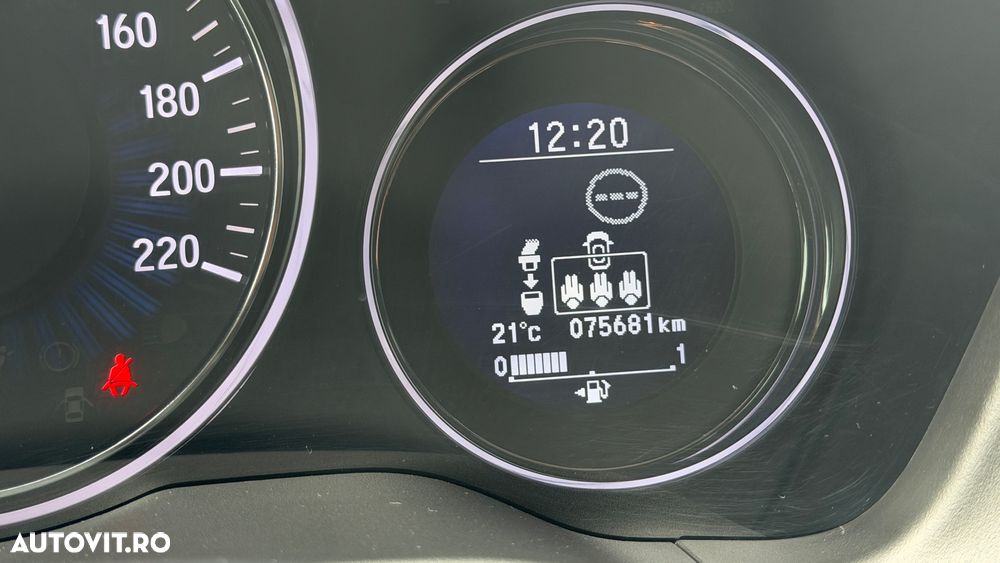Honda HR-V 1.5 i-VTEC 4x2 CVT Elegance - 16