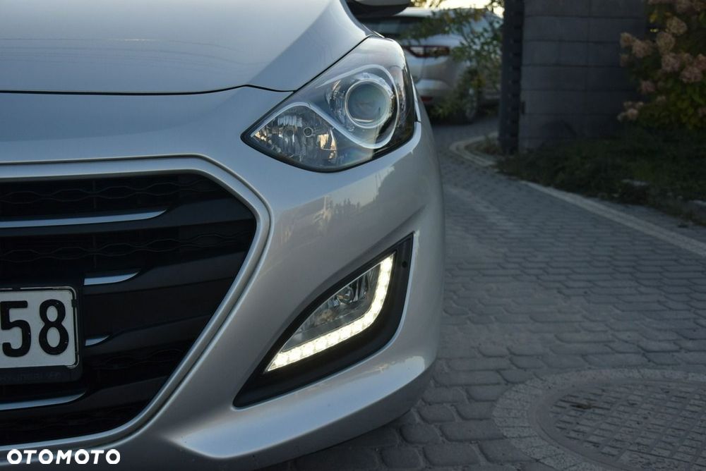Hyundai i30 1.4 BlueDrive Comfort - 6