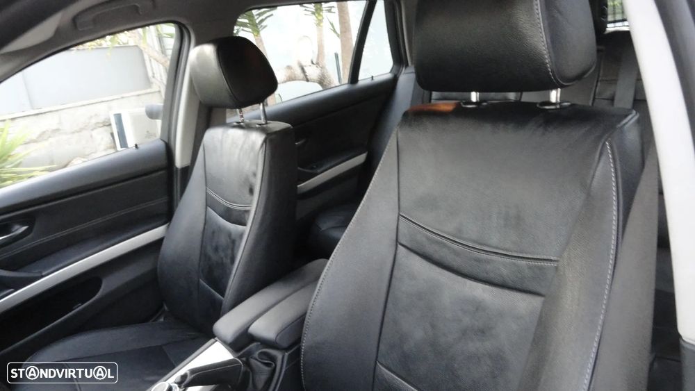 BMW 318 d Touring Navigation - 13