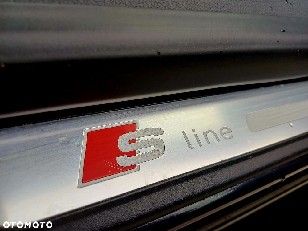 Audi A5 Cabrio 2.0 TDI DPF - 9