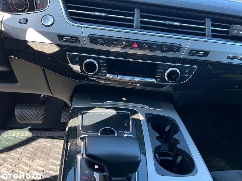 Audi Q7 50 TDI Quattro Tiptronic - 21