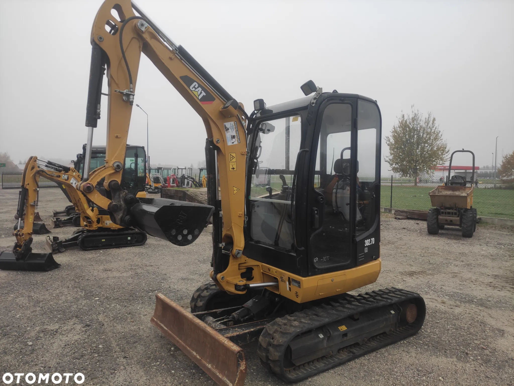 Caterpillar 301.6  2022r 302.7 cr - 16