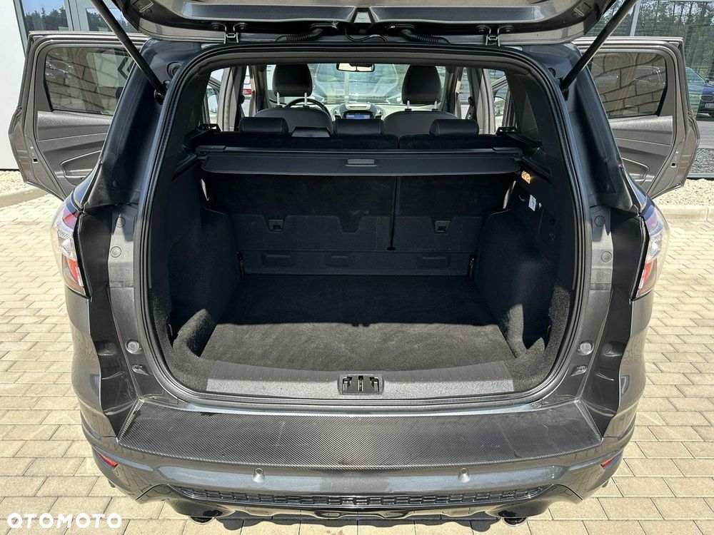 Ford Kuga 1.5 EcoBoost 2x4 ST-Line - 30