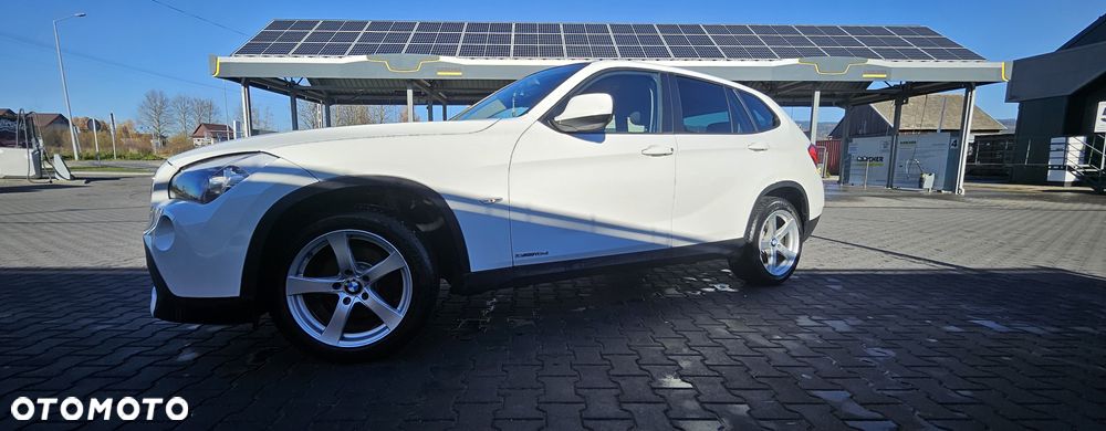 BMW X1 xDrive18d - 17