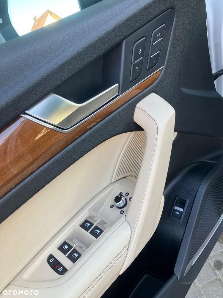 Audi Q5 40 TFSI quattro S tronic - 23