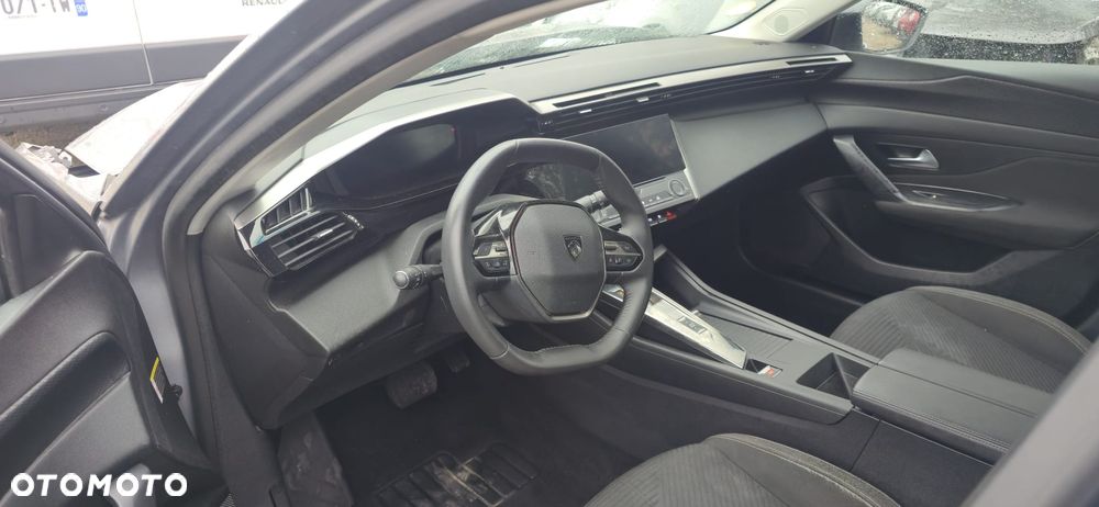 Peugeot 308 BlueHDi 130 EAT8 Style - 14