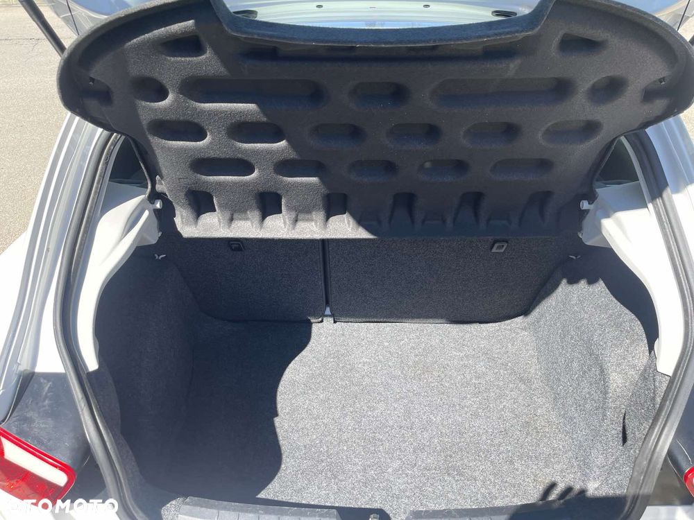 Seat Ibiza SC 1.2 12V Entry - 6