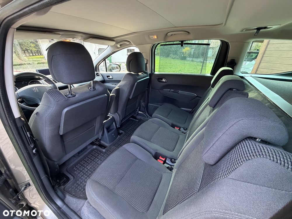 Peugeot 5008 HDI FAP 160 Automatik Allure - 29