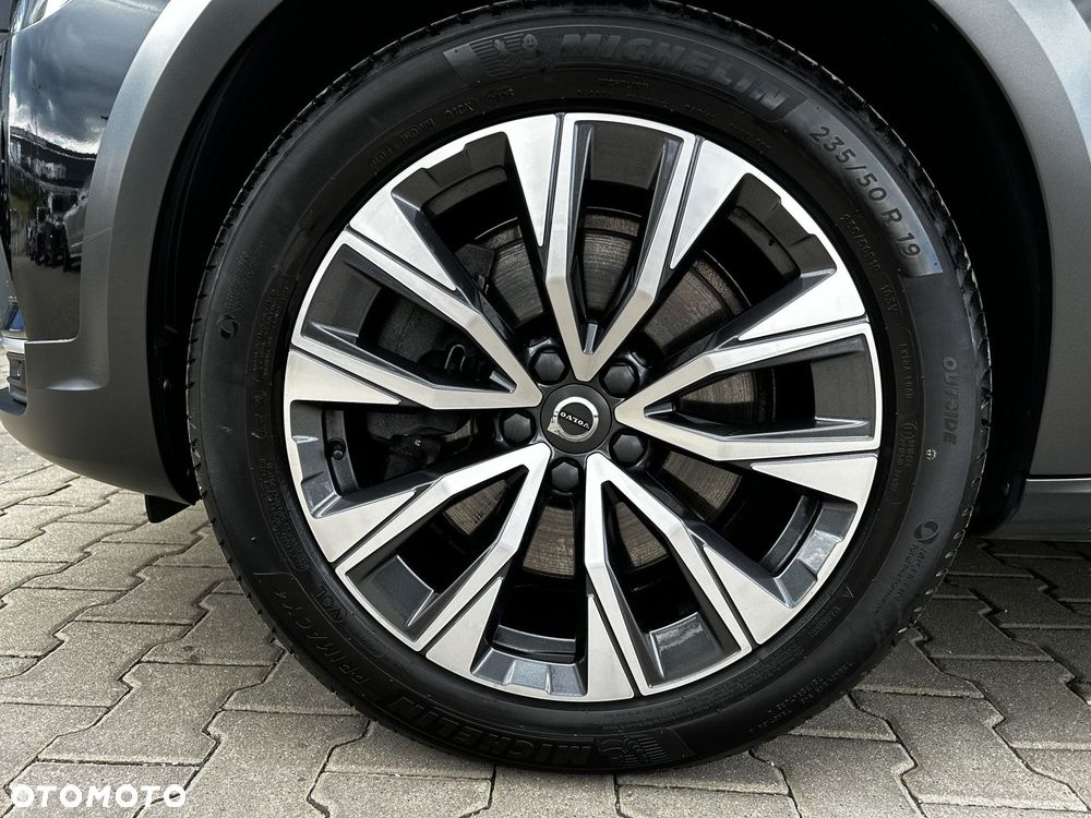 Volvo V90 Cross Country - 10