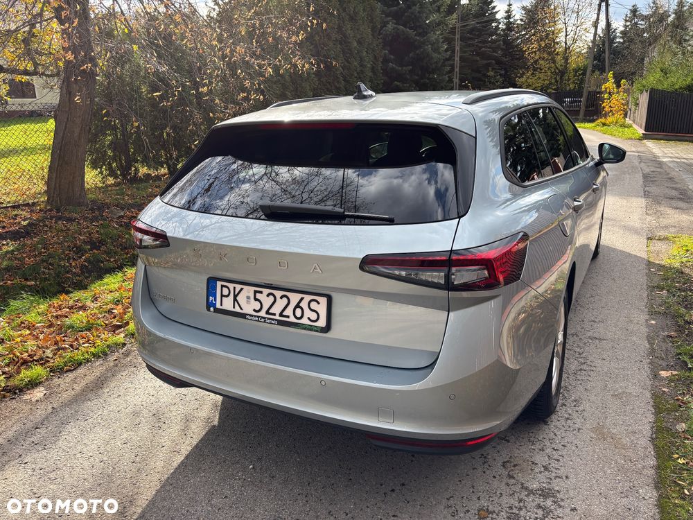 Skoda Superb 2.0 TDI SCR Essence DSG - 3