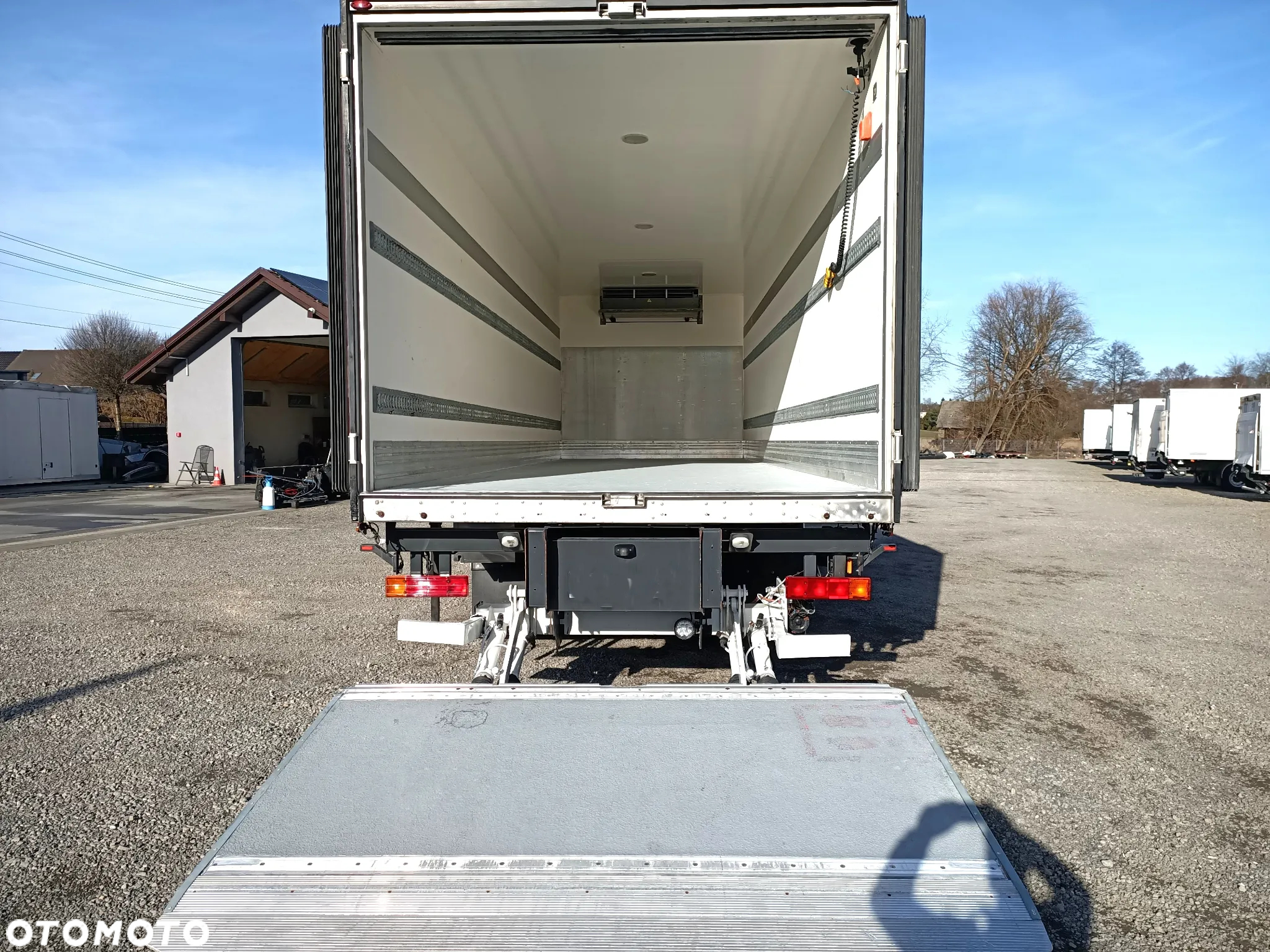 Mercedes-Benz Axor 1829NL EURO5 CHŁODNIA SUPRA 850 FRC - 10