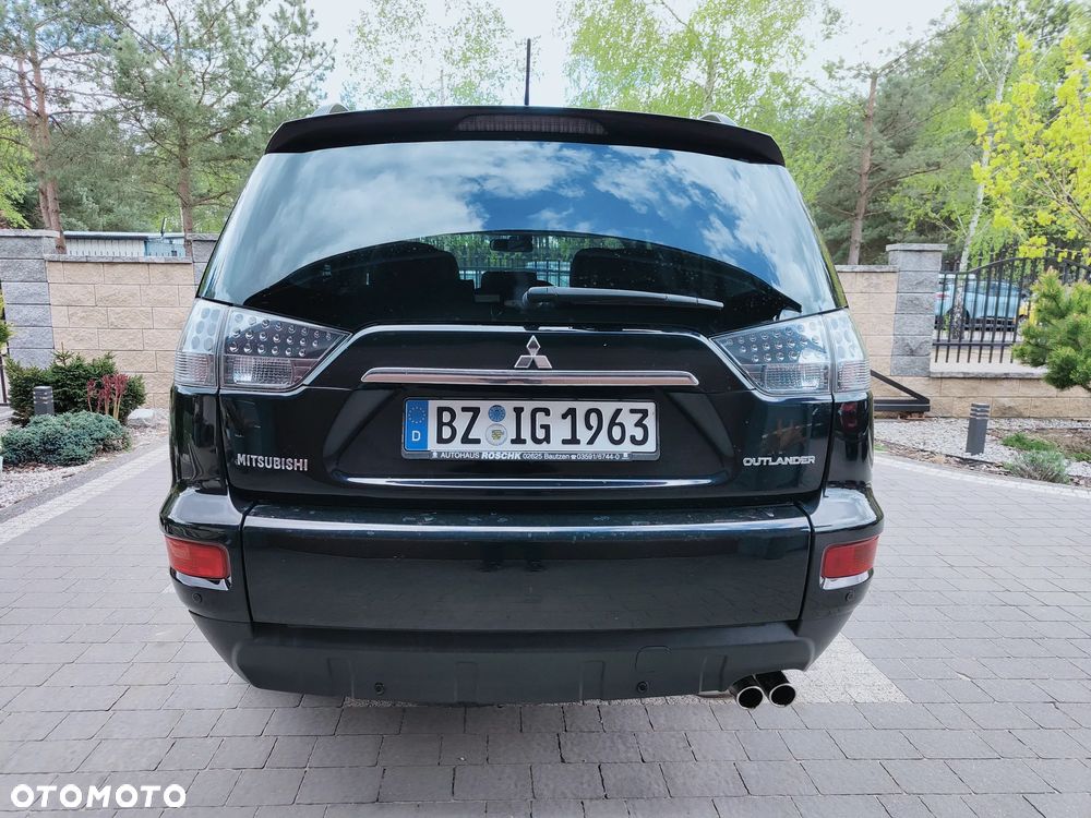 Mitsubishi Outlander 2.2 DI-D 4WD TC-SST Intense - 35