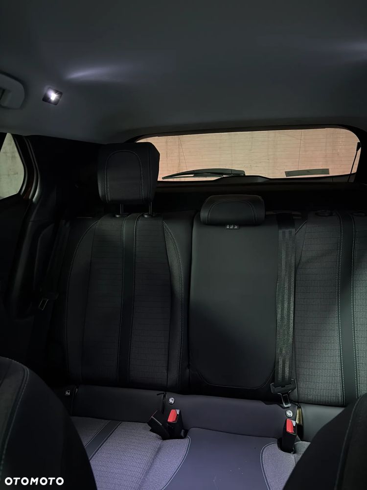 Peugeot 2008 1.2 PureTech Allure Pack S&S - 10