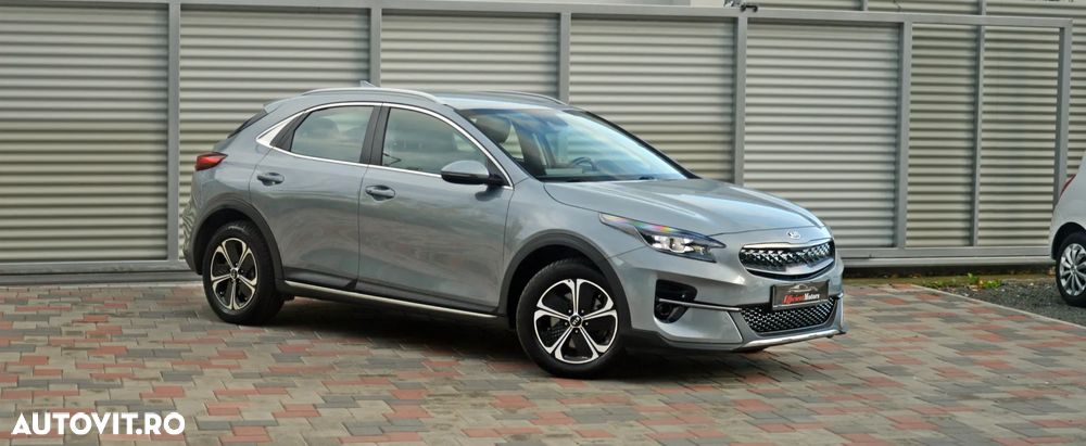Kia XCeed 1.6 GDI DCT6 OPF Plug-in-Hybrid PLATINUM - 12