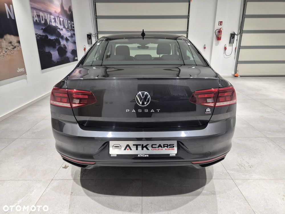 Volkswagen Passat 2.0 TDI EVO Business DSG - 6