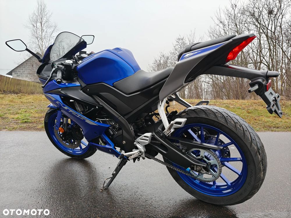 Yamaha YZF - 7