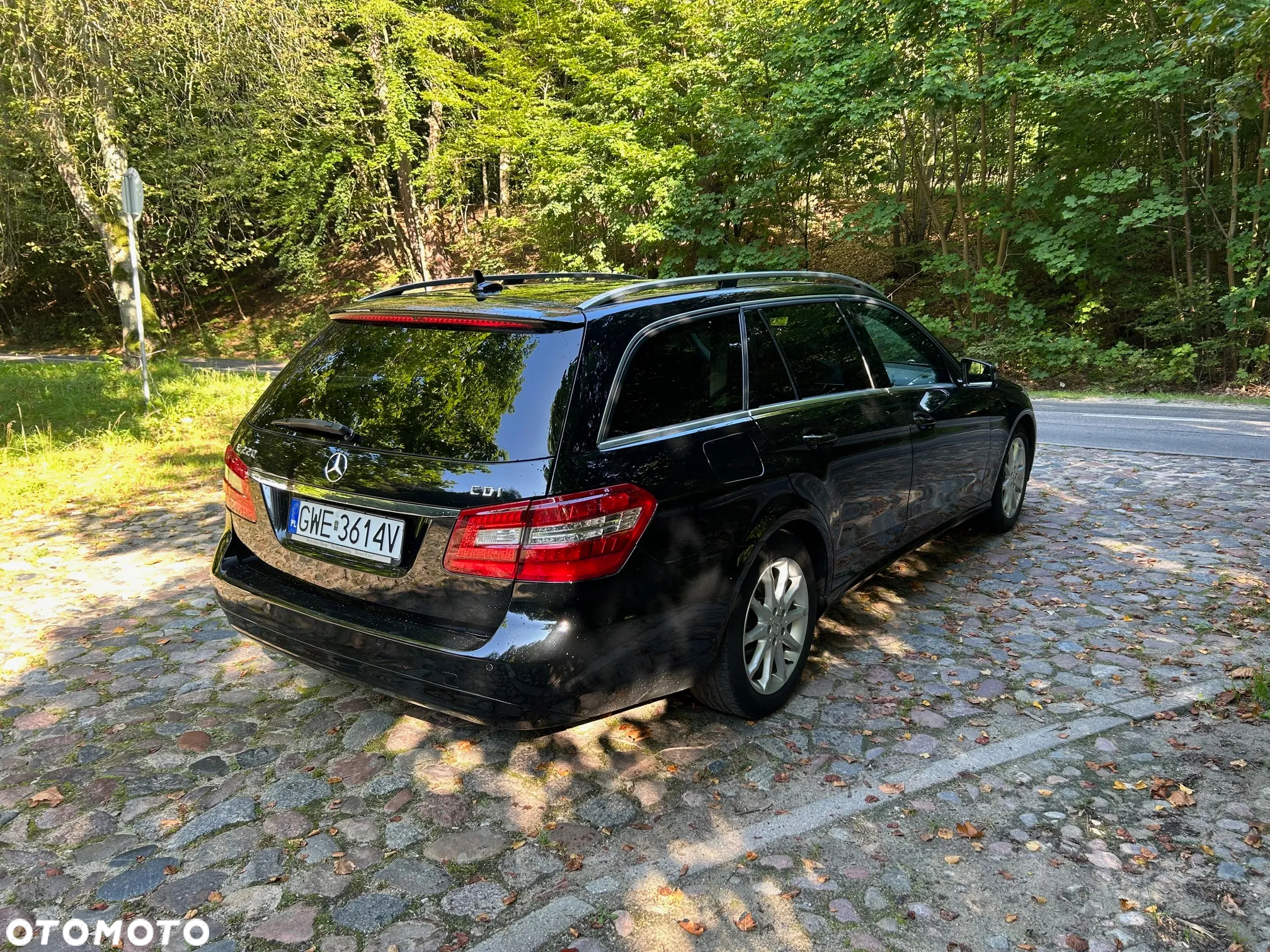 Mercedes-Benz Klasa E 220 T CDI 7G-TRONIC Avantgarde - 4