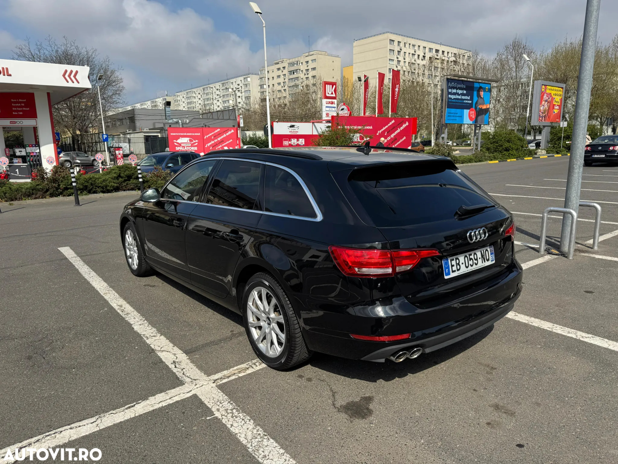 Audi A4 Avant 2.0 40 TDI quattro S tronic Advanced - 3