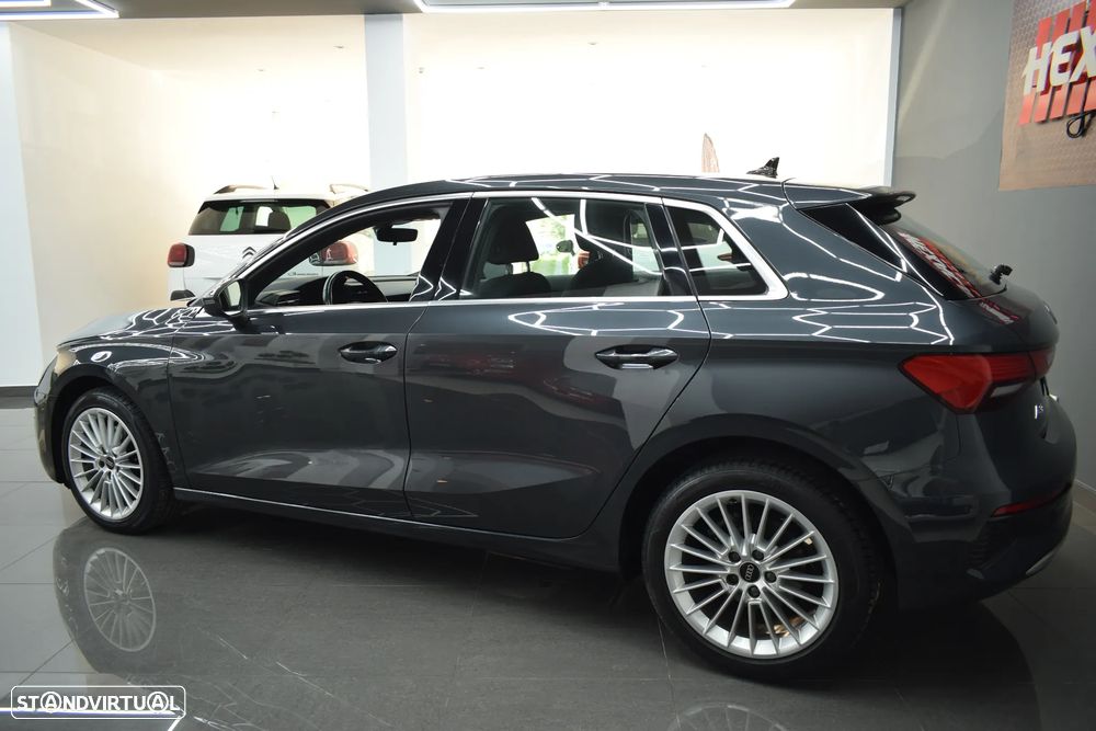 Audi A3 Sportback - 2