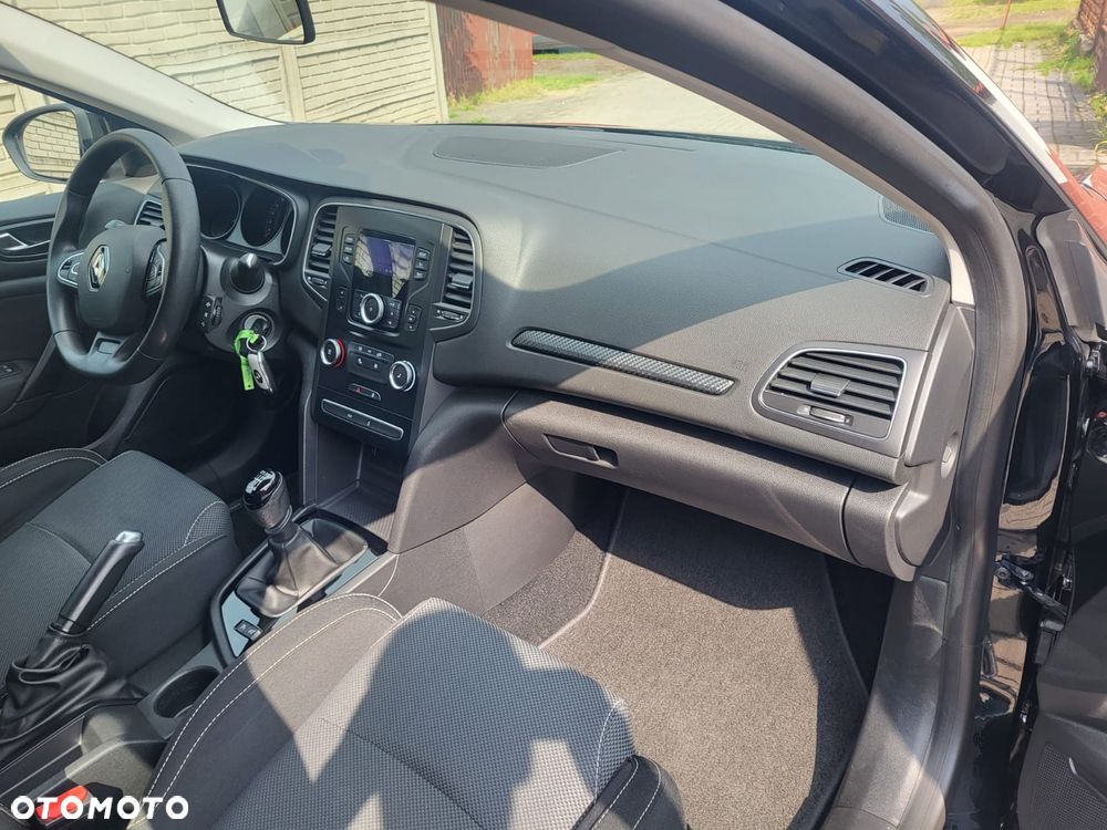 Renault Megane - 11