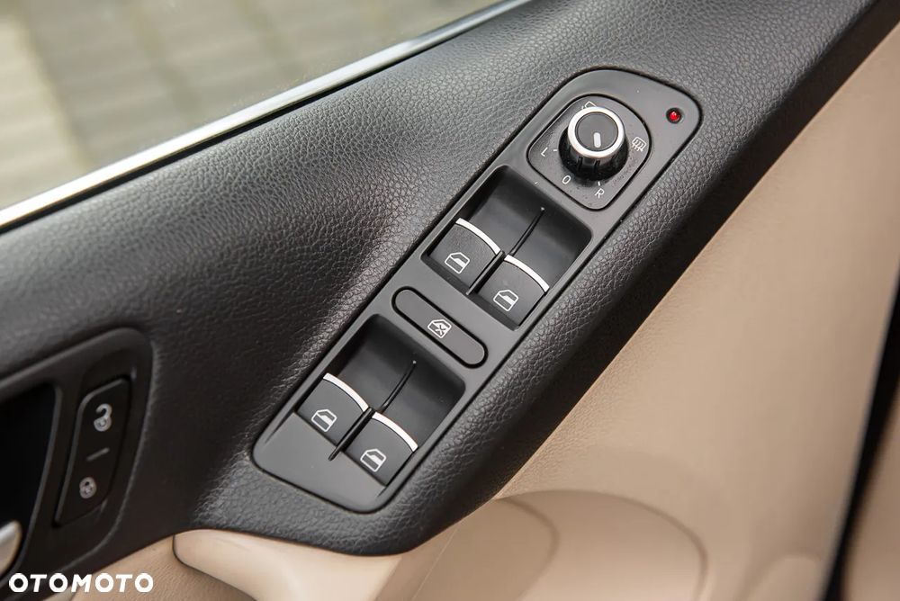 Volkswagen Tiguan - 16