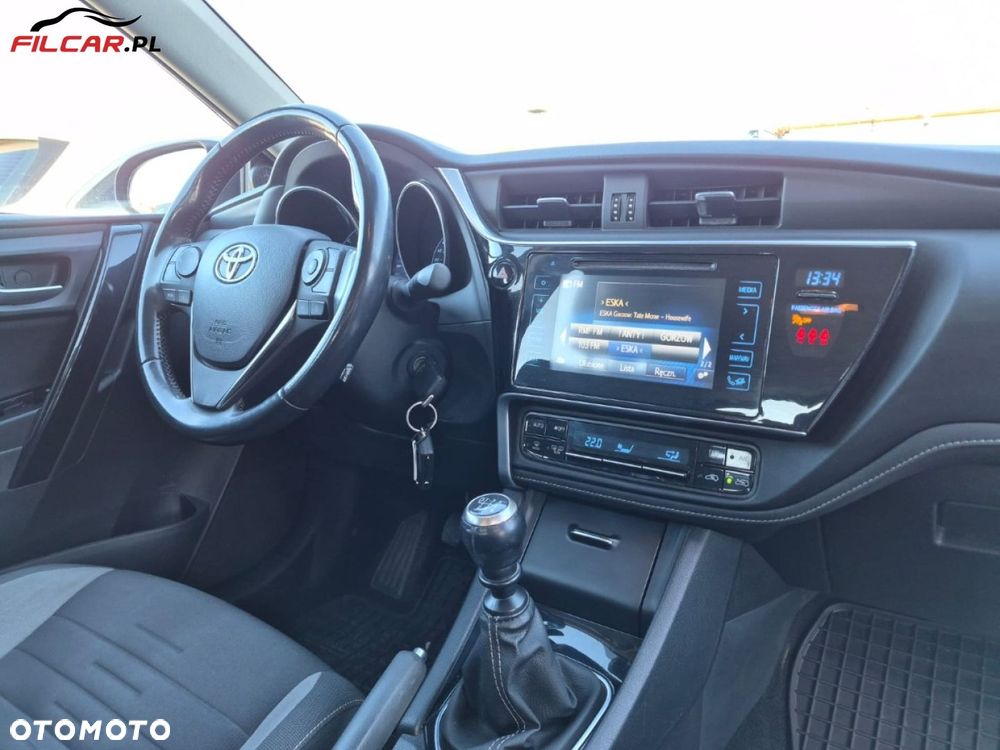 Toyota Auris - 17
