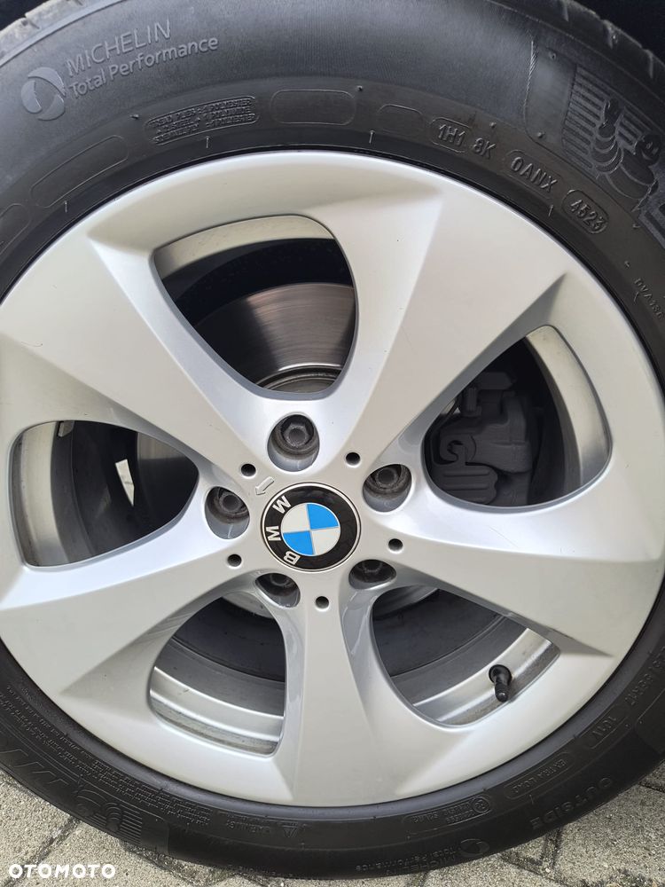 BMW X1 - 10