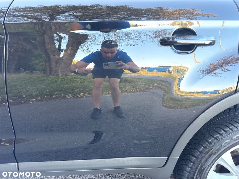 Ford Kuga 2.5 4x4 Titanium - 7
