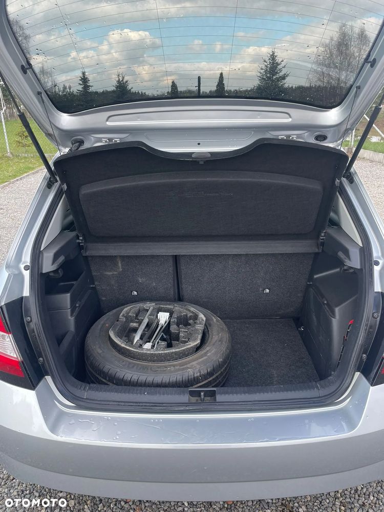 Skoda Fabia - 10