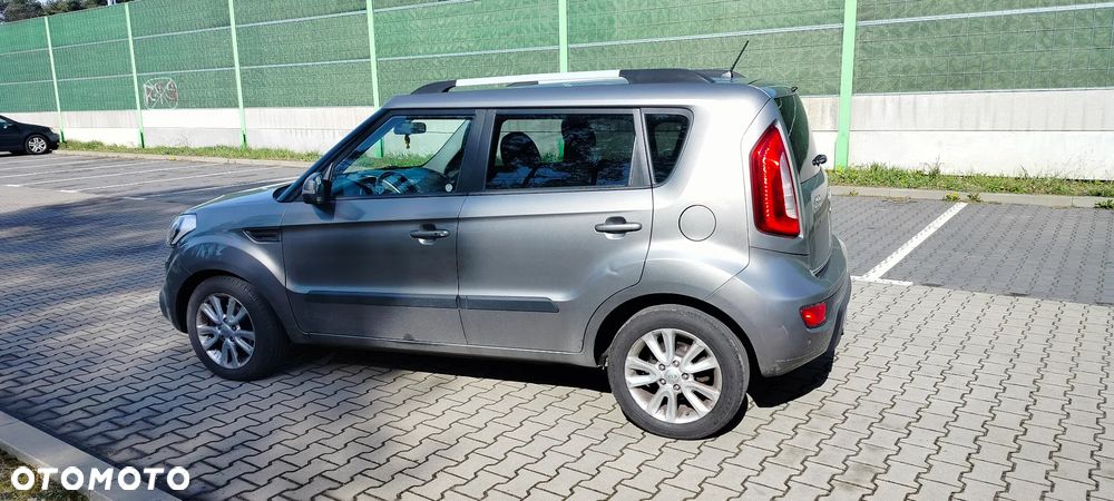 Kia Soul 1.6 CRDi XL - 6