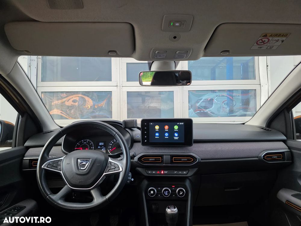 Dacia Sandero Stepway TCe 90 MT6 Comfort - 8