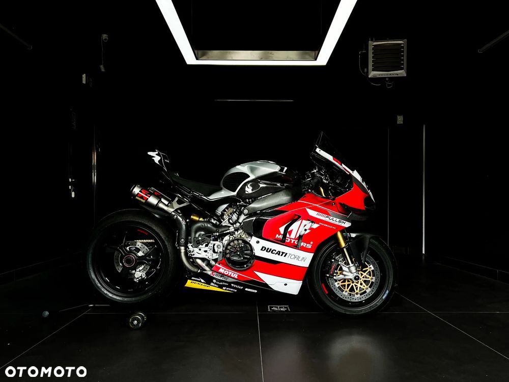 Ducati Panigale V4R - 25
