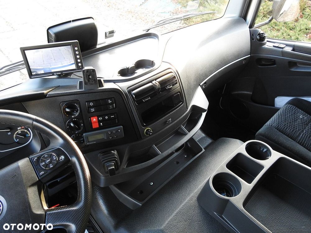 Mercedes-Benz ATEGO 12.24 KONTENER CHŁODNIA -10*C WINDA 16 PALET FUNKCJA GRZANIA ZASILANIE 230V WEBASTO KLIMATYZACJA TEMPOMAT LEDY PNEUMATYKA AUTOMAT BLIŹNIACZE KOŁA  240 - 34