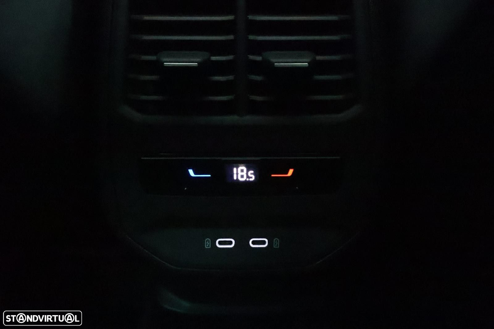 Cupra Leon 1.5 eTSI DSG - 36