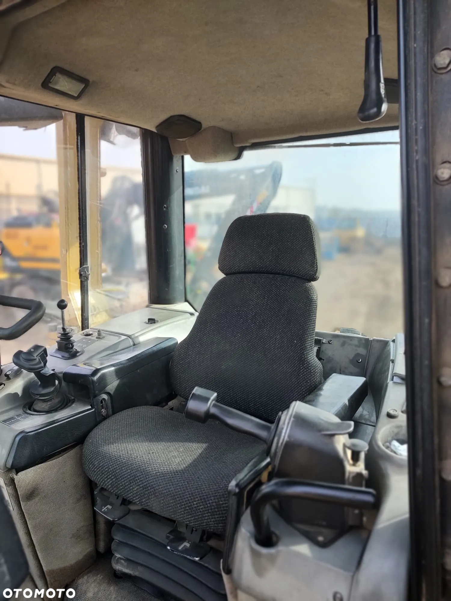 Caterpillar D6N LGP - 10