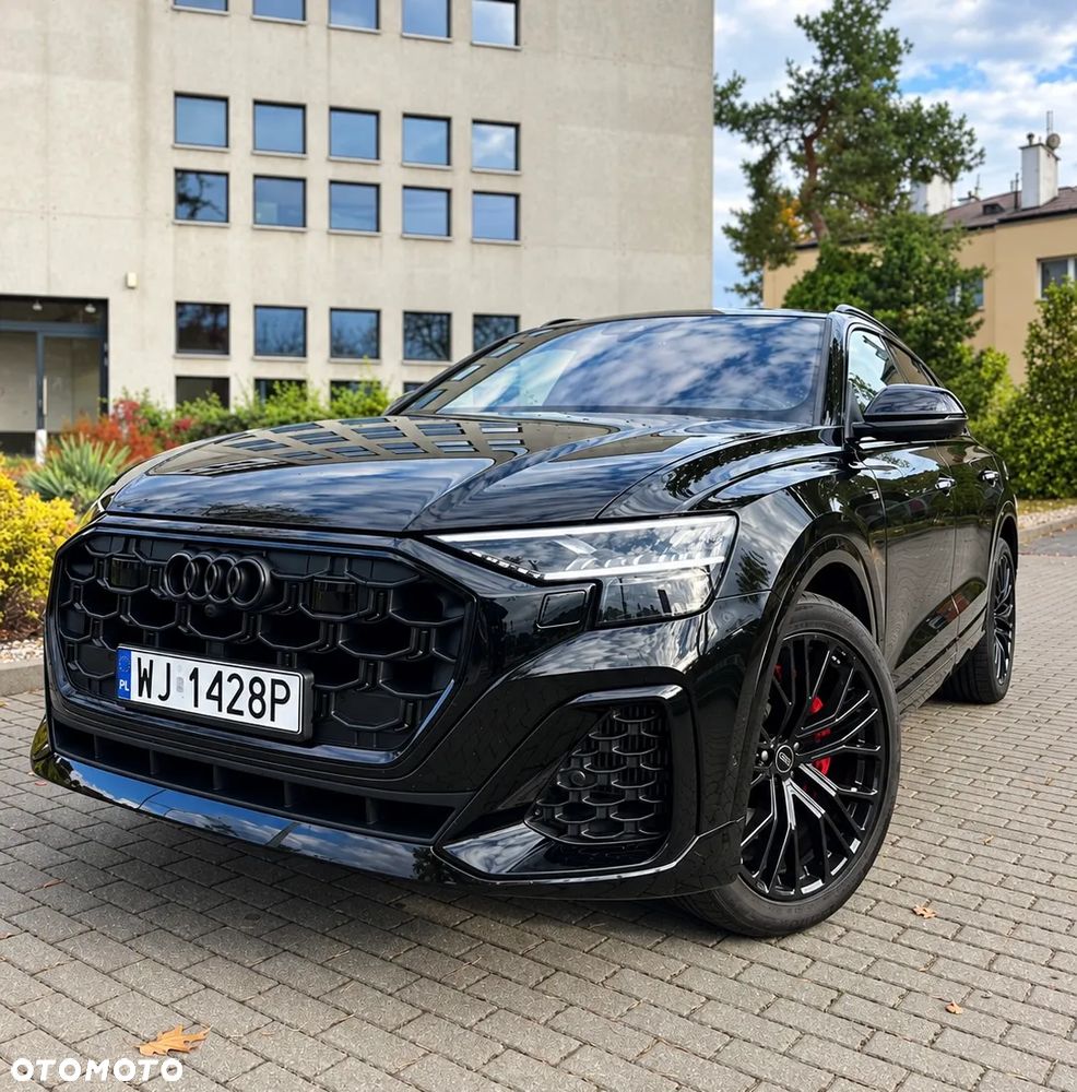Audi Q8 55 TFSI e Quattro Tiptronic - 1