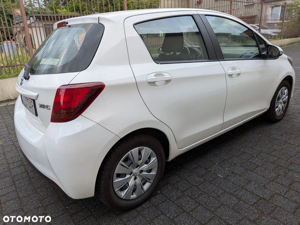 Toyota Yaris 1.33 Luna - 5